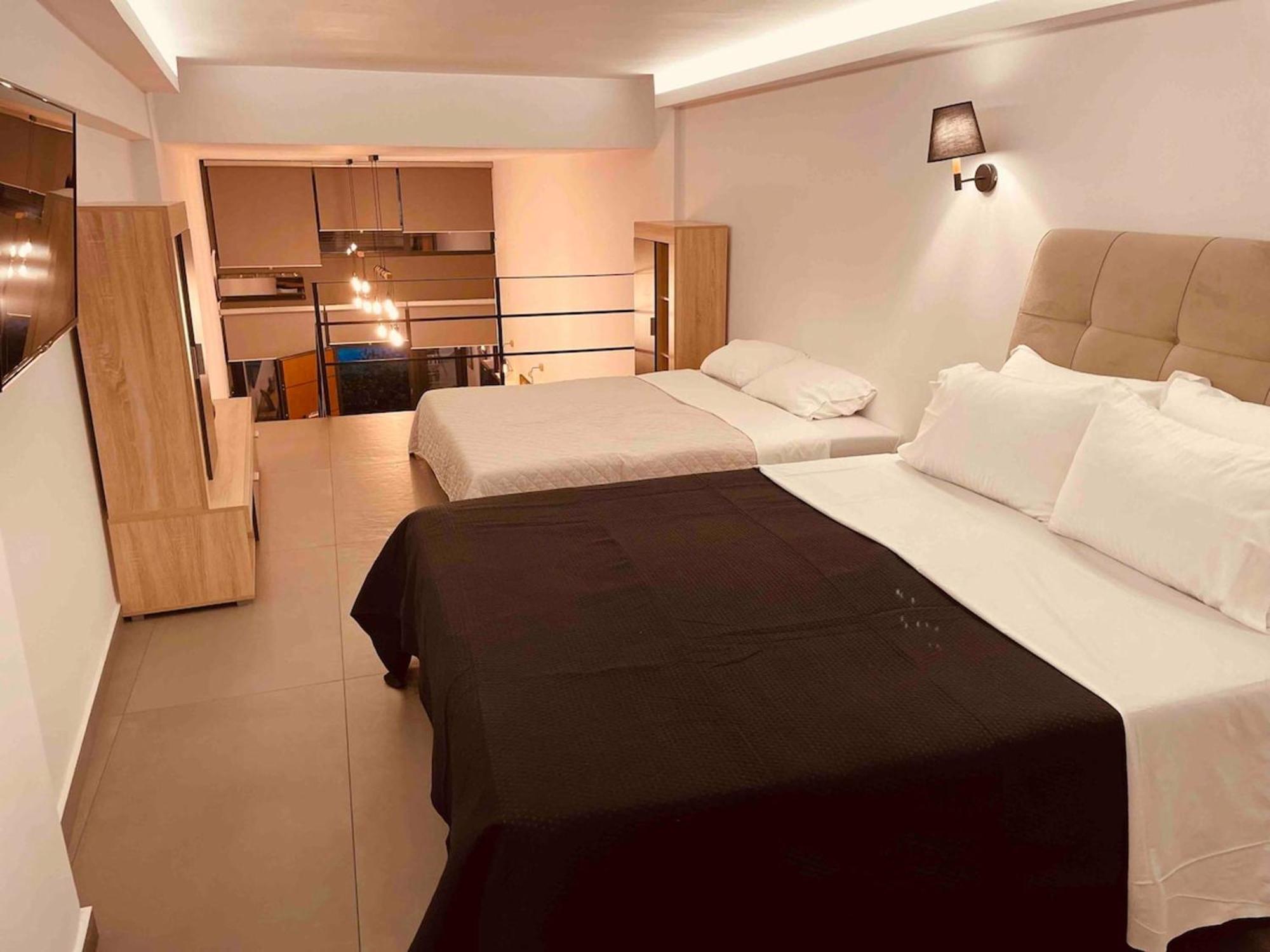 דירות Loft Athens -Nomad Friendly # Superhost Hub# מראה חיצוני תמונה